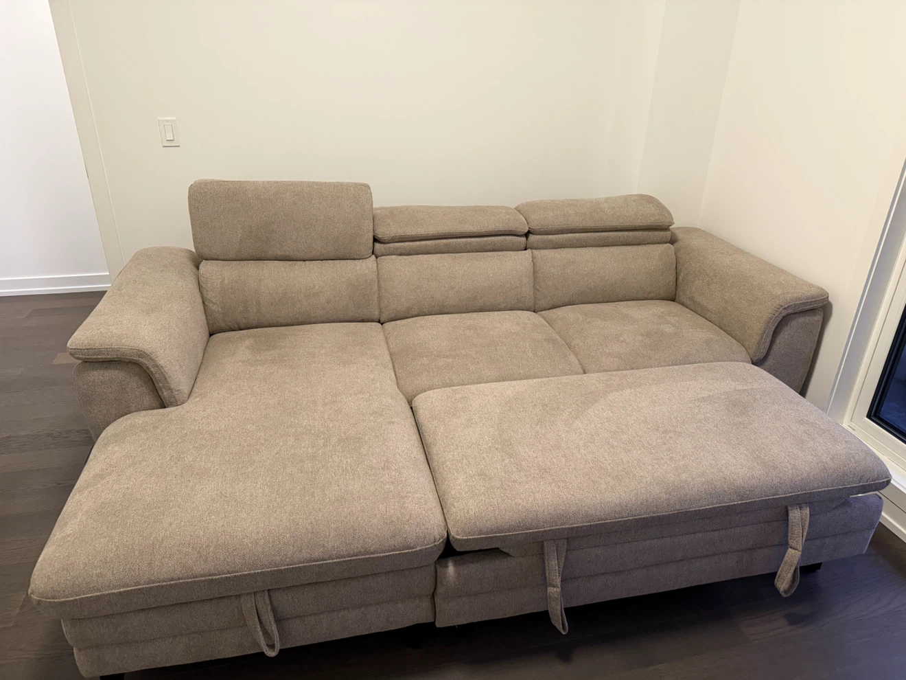 Shane 2-Piece Sectional with Storage Chaise and Pull-Out Bed - photo 3