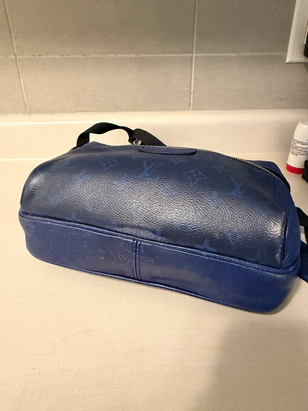Louis Vuitton Blue Monogram Crossbody Bag - photo 5