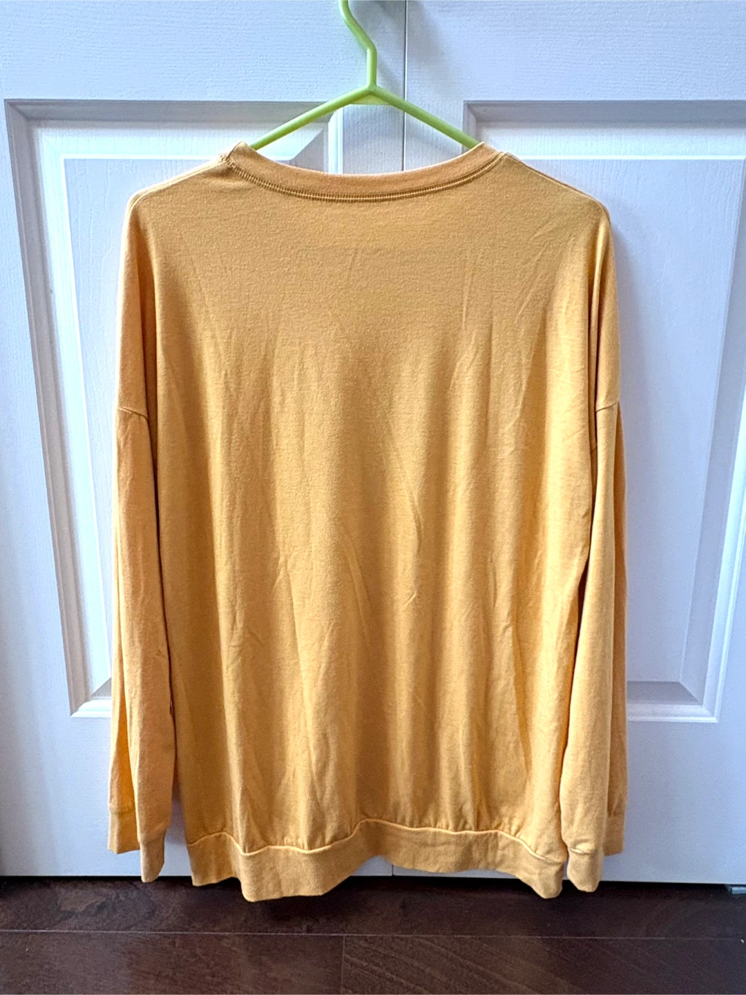 Bee 🐝 Kind Mustard Long Sleeve Shirt - Size L - photo 3