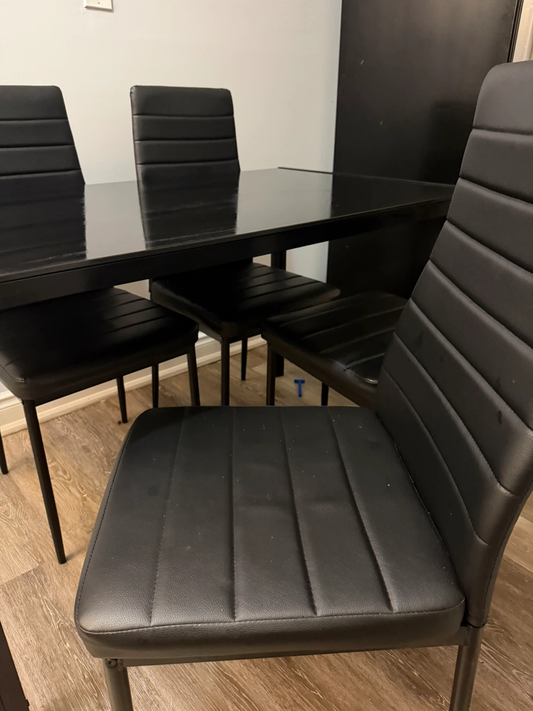 Black Dining Table with 4 Chairs - photo 4