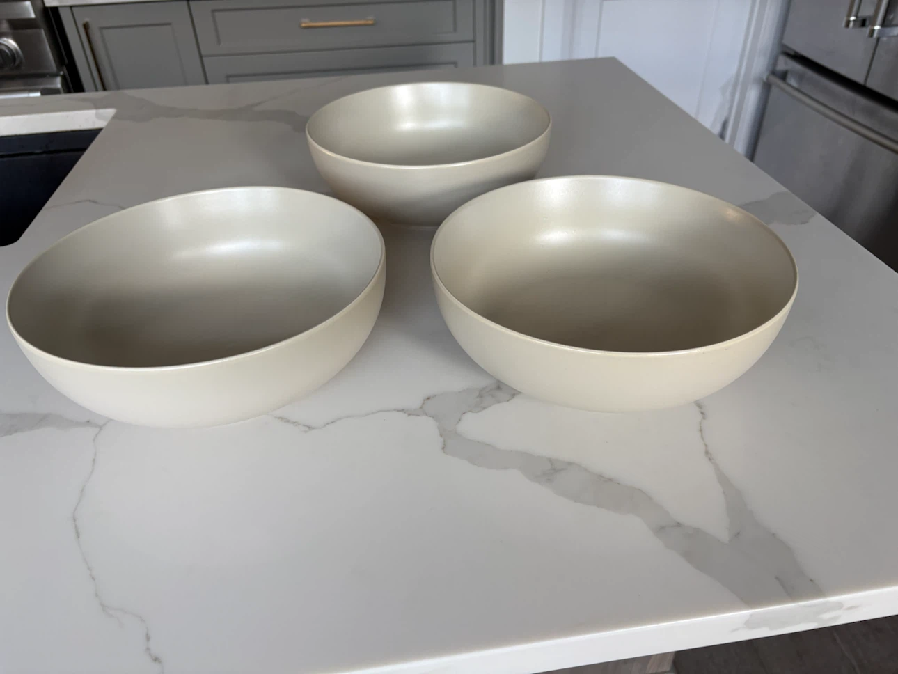 3 Serving Bowls - photo 2