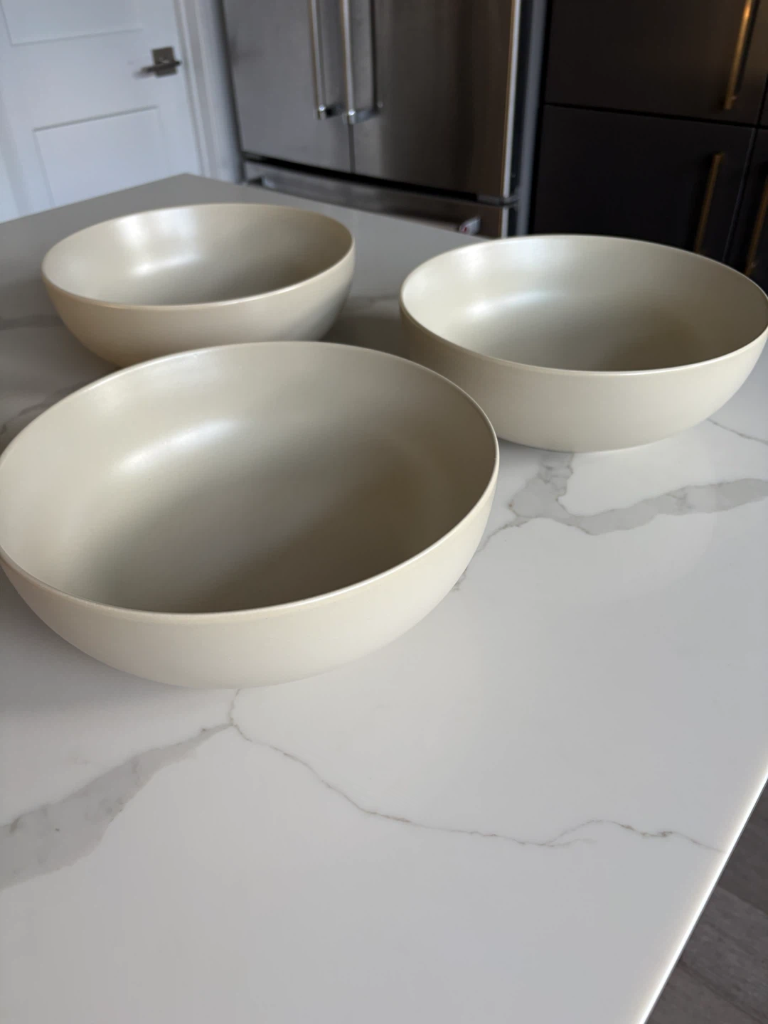 3 Serving Bowls - photo 3
