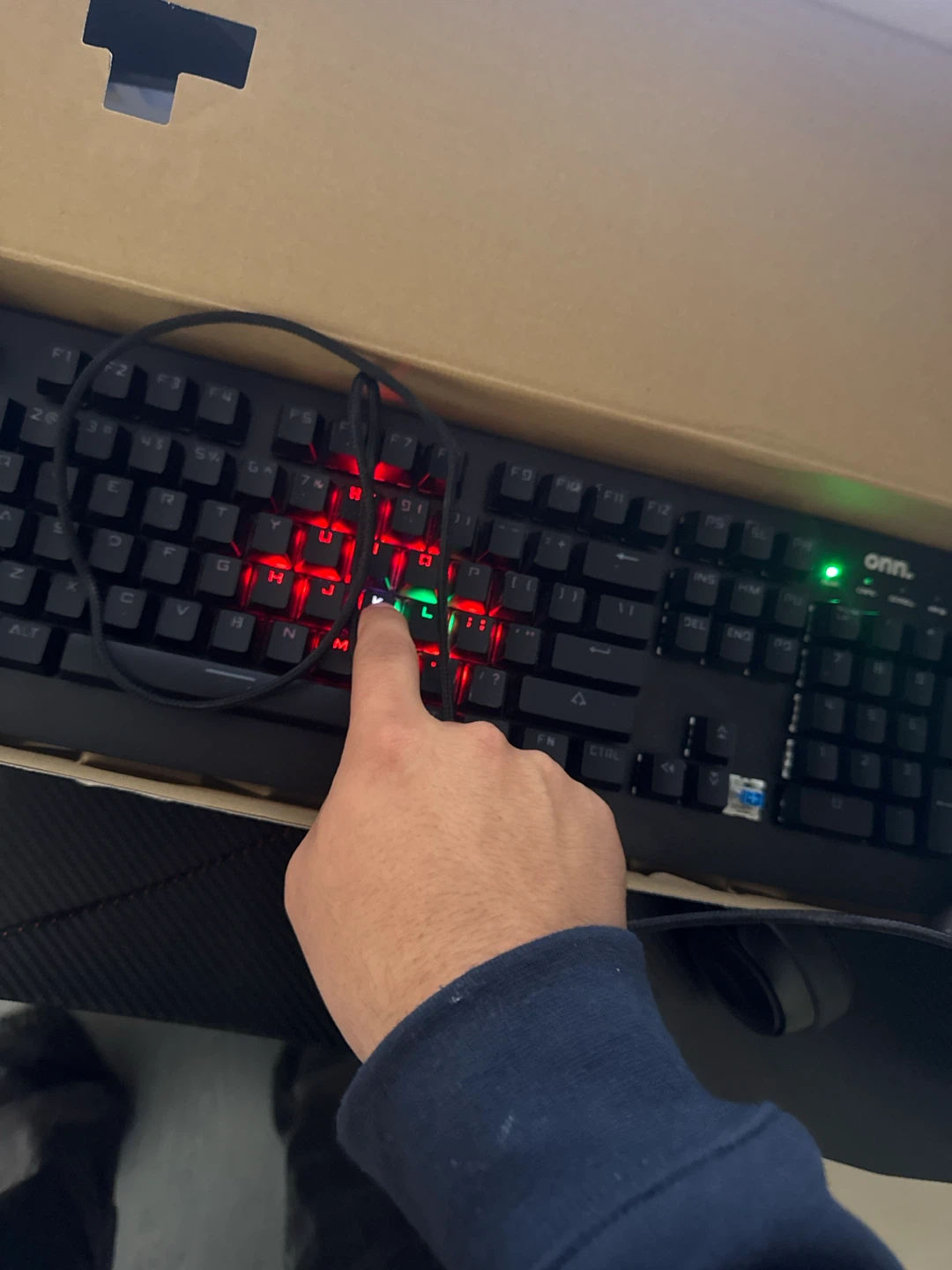 Onn. RGB Mechanical Gaming Keyboard - photo 3