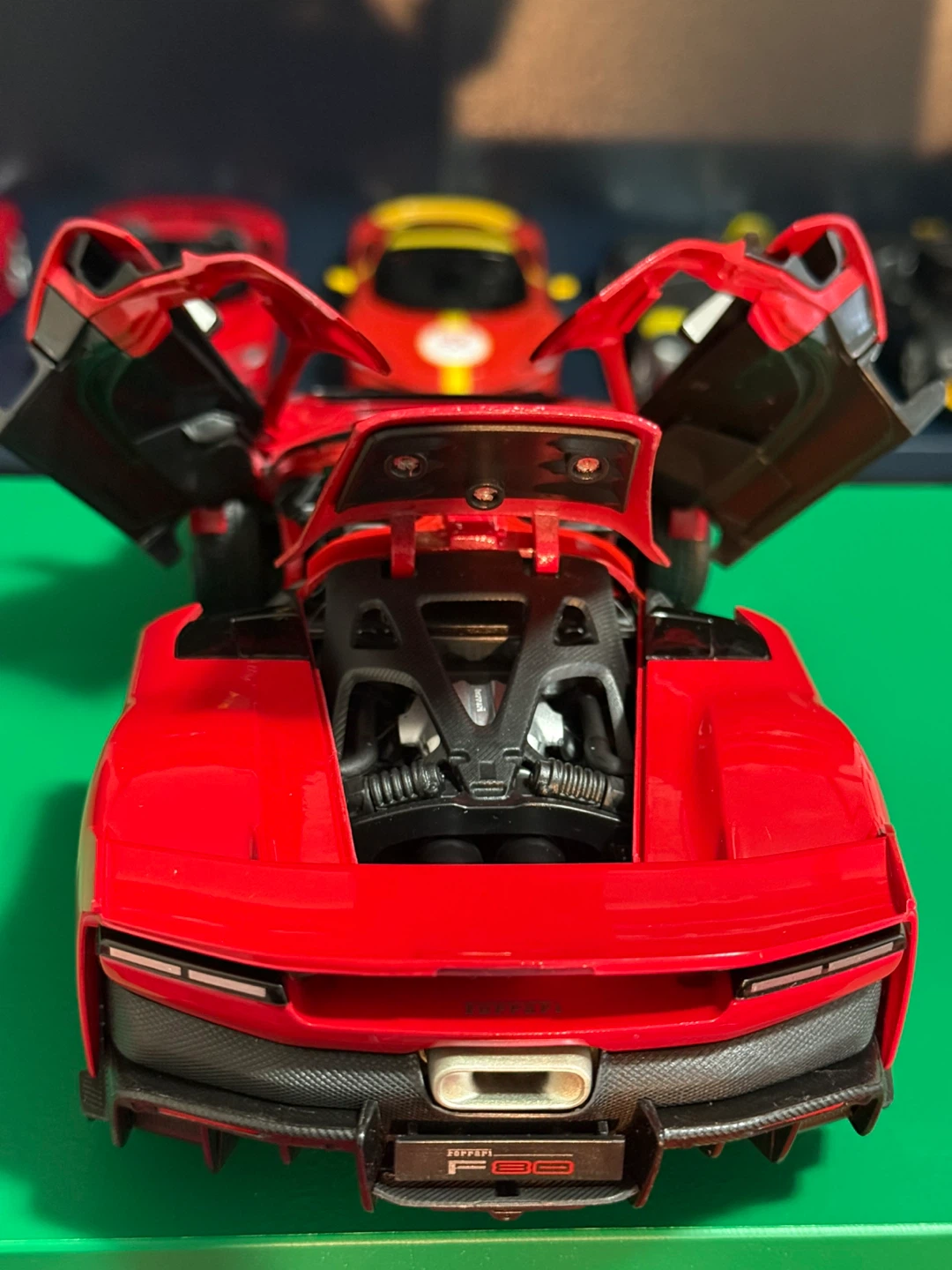 Maisto Ferrari F80 1:18 SEALED - photo 5