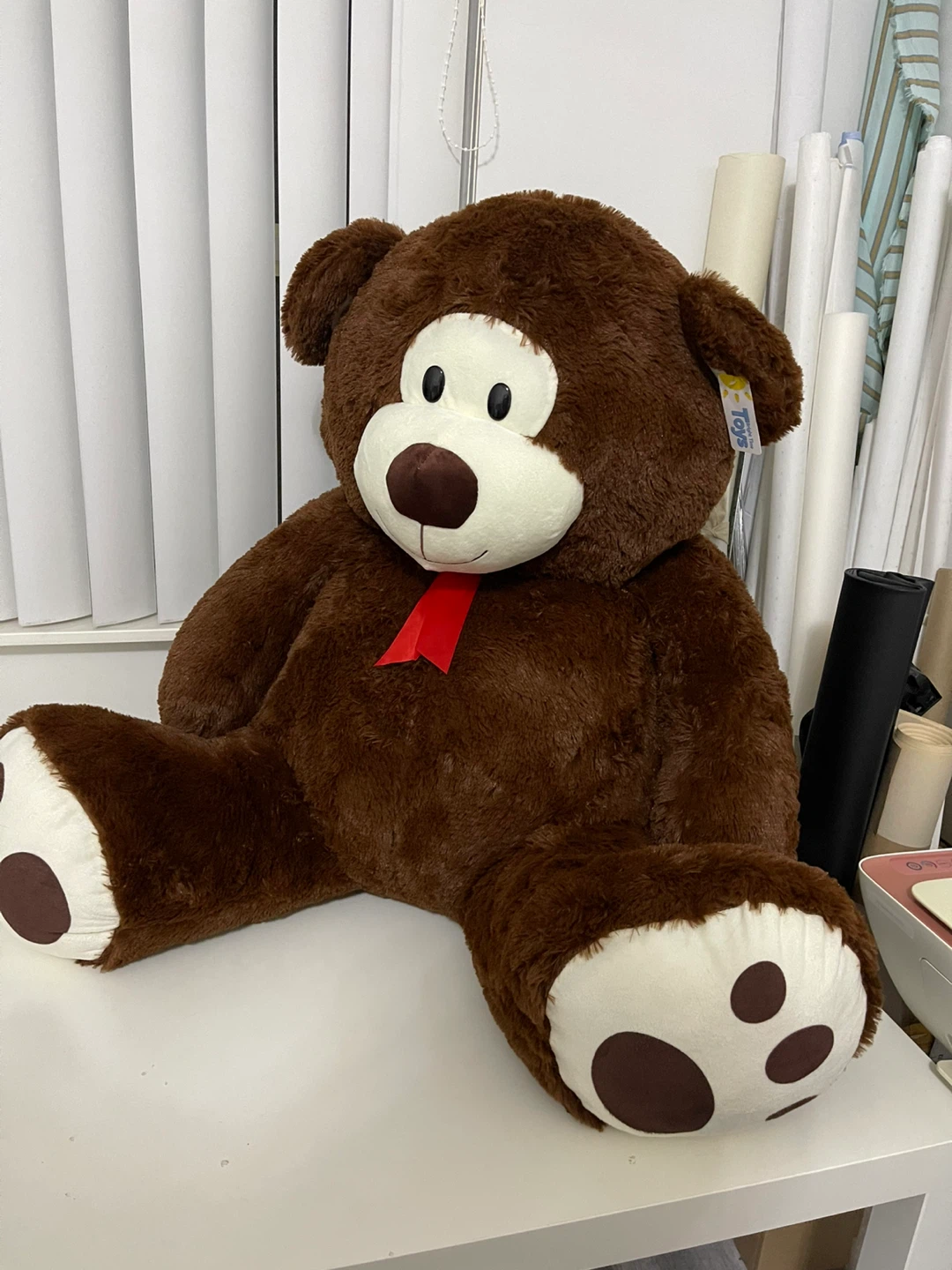 Giant Teddy Bear – Brand New with Tags 🧸❤️ - photo 2