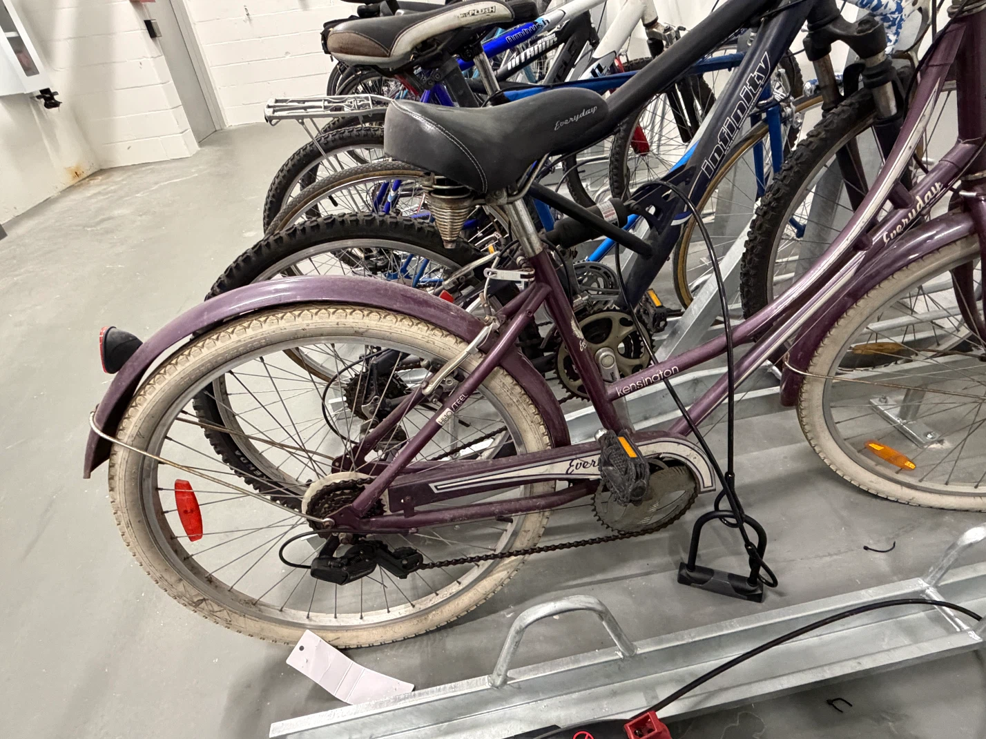 Everyday Kensington 26” Women’s City Bike – Fully Functional - photo 3
