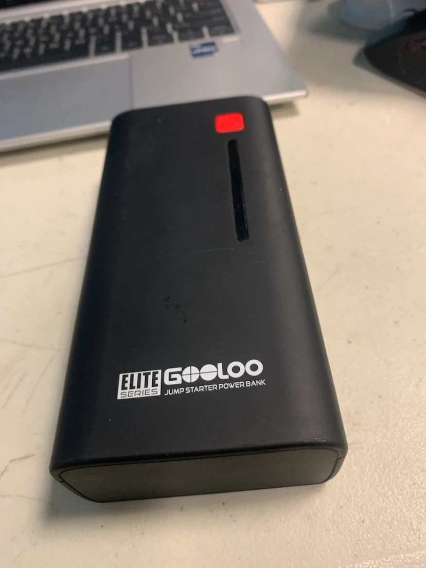 GOOLOO GP37-Plus Jump Starter Power Bank - photo 2