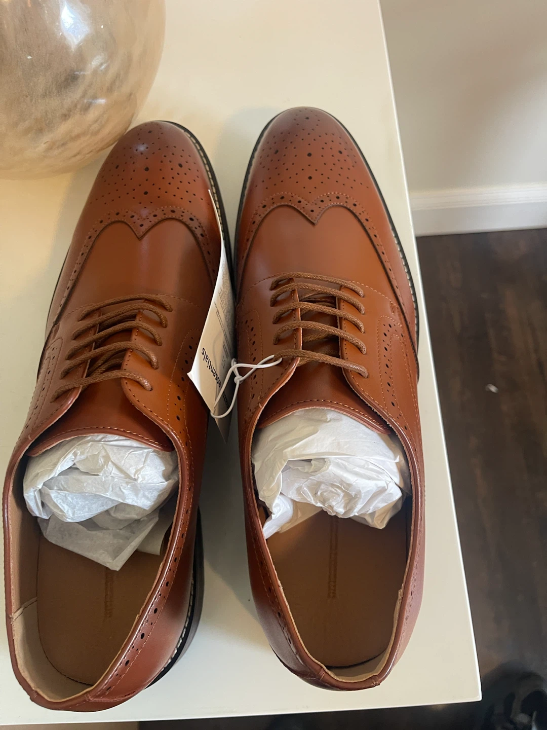 Amazon Essentials Men's Wingtip Oxfords, Brown, Size 13