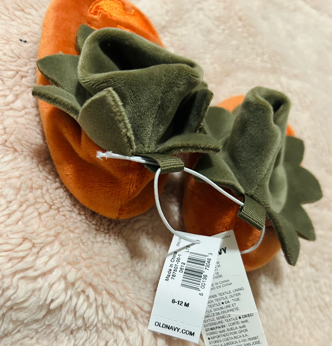 Old Navy Pumpkin Baby Booties 6-12M - photo 3