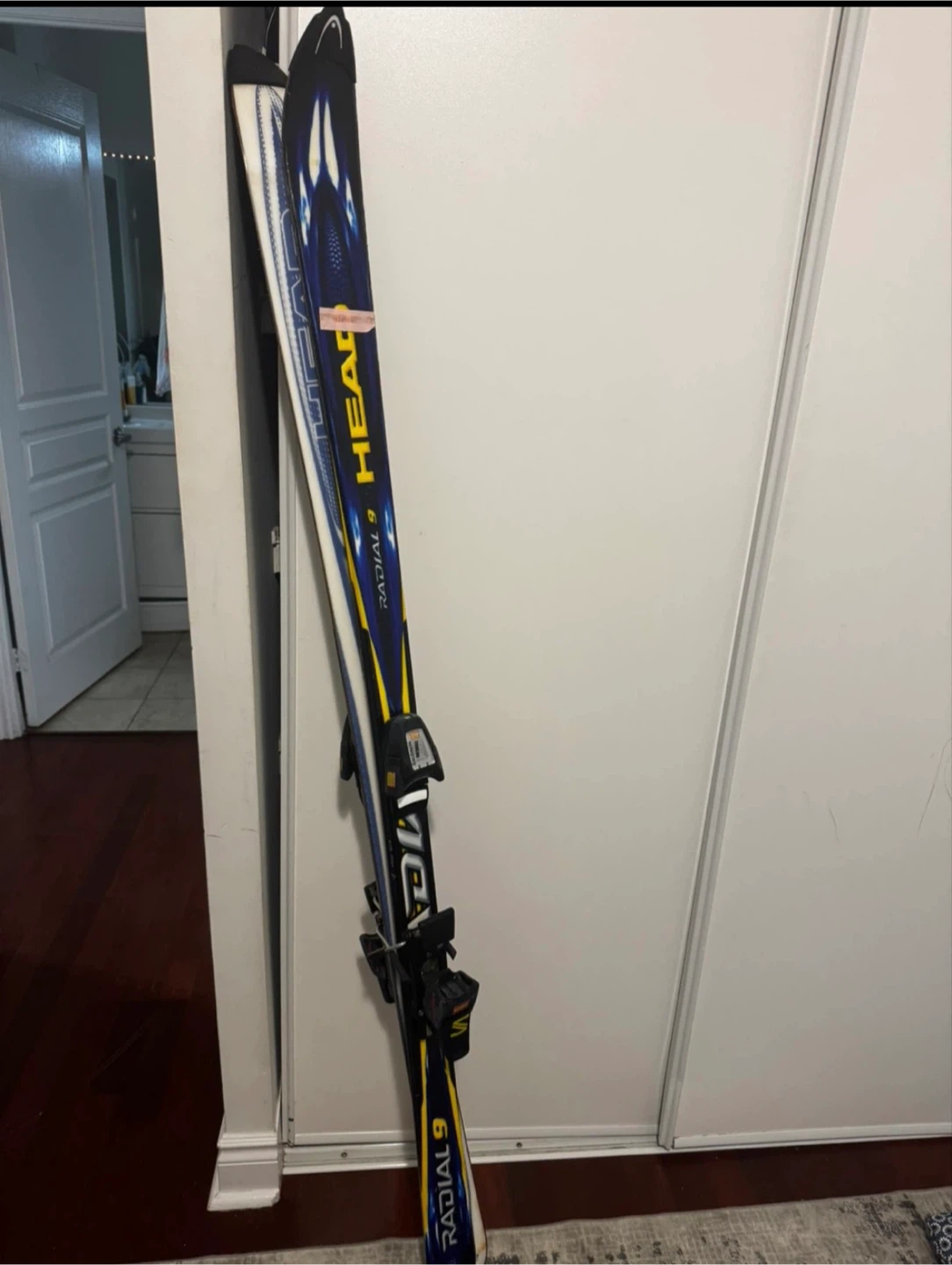 Head Radial 9 Skis with Salomon Bindings