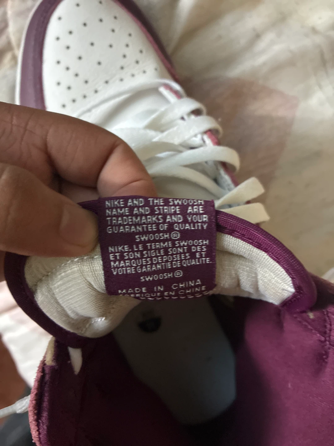 Nike Air Jordan 1 Retro High OG Maroon