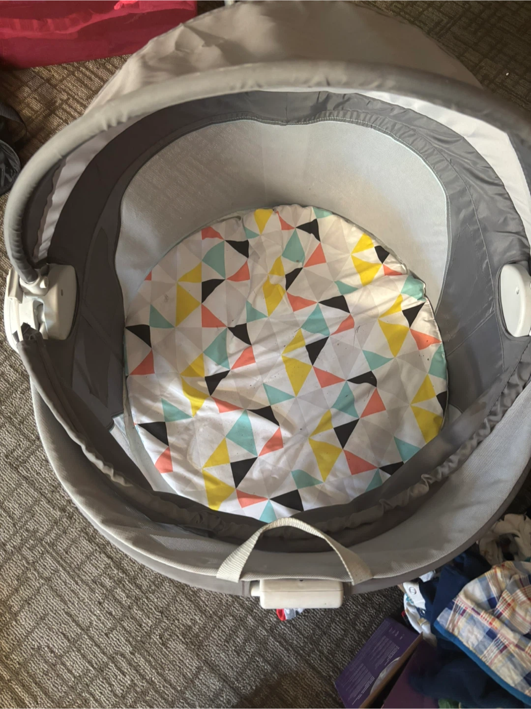 Portable bassinet