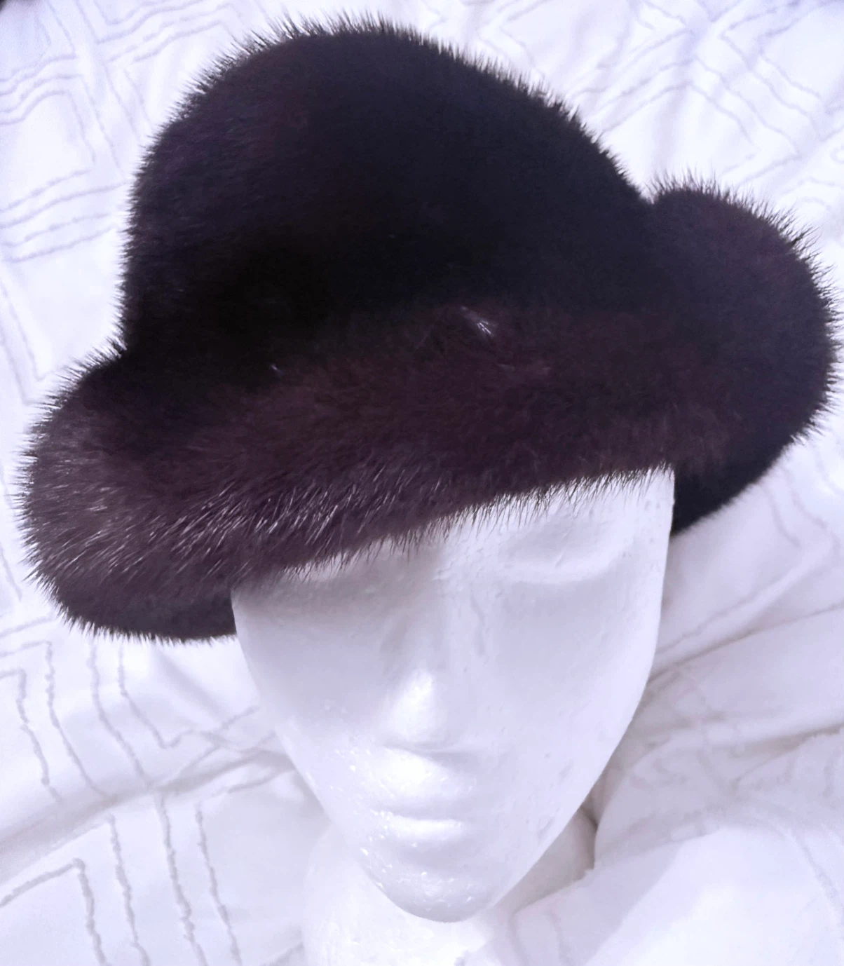 Vittorio Création vintage dark brown mink fur hat