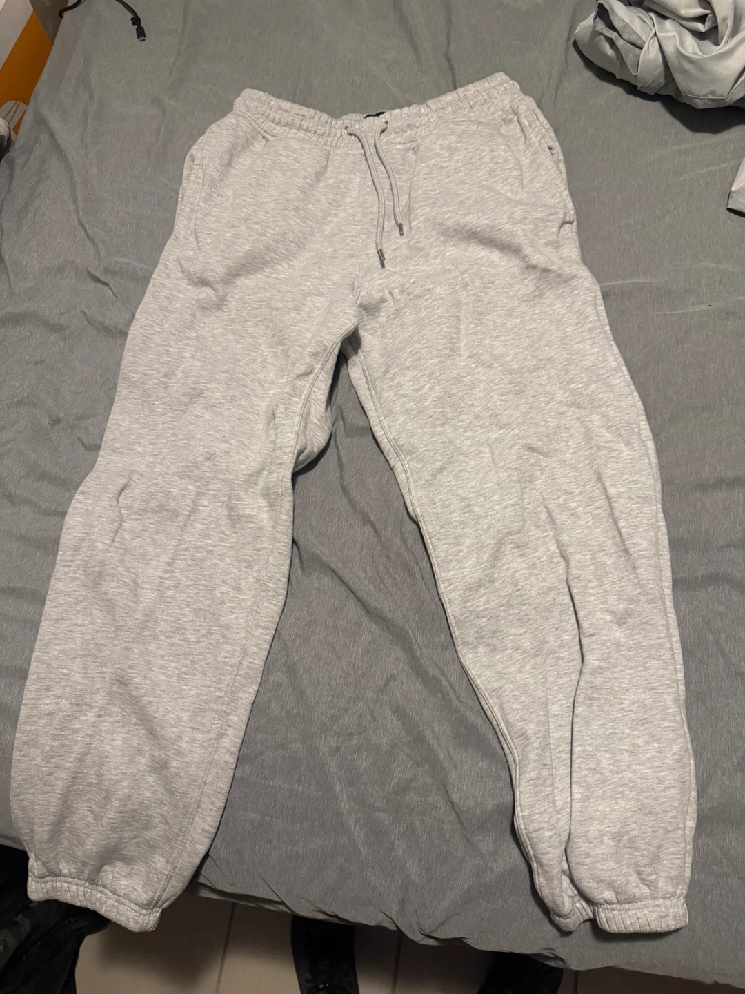 H&M Relaxed Fit Joggers Grey mens oversized - photo 3