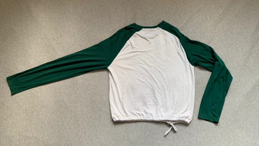 Old Navy Soft-Washed Raglan Tee - Size S - photo 2