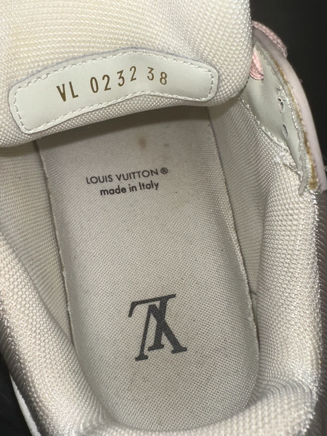 Louis Vuitton White and Pink Sneakers - photo 5