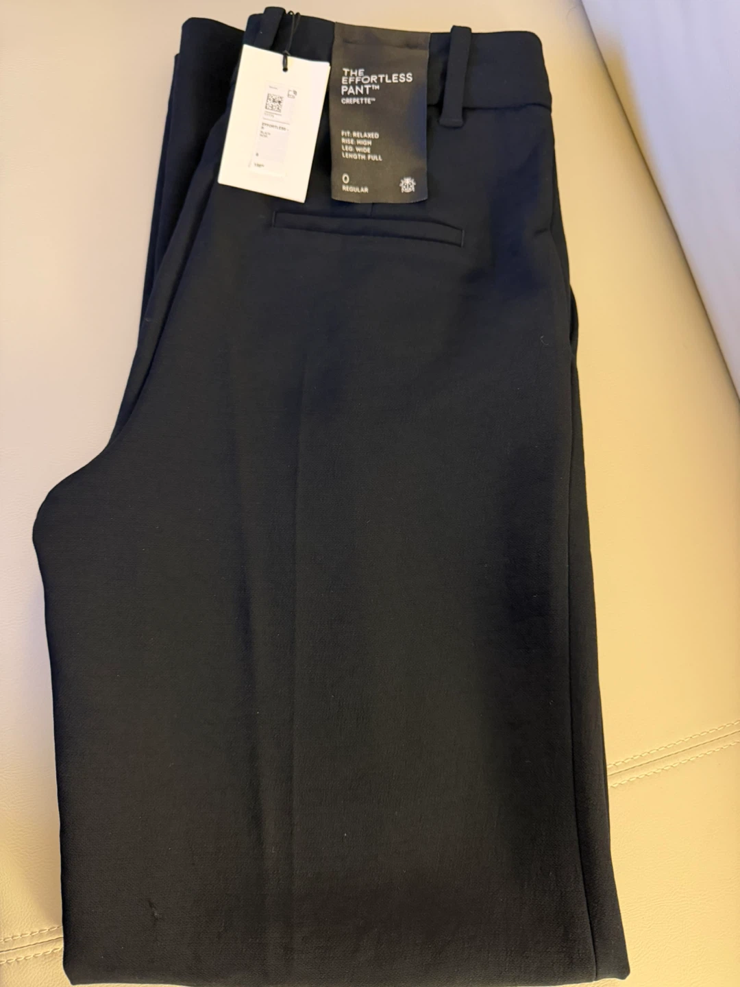 Aritzia The Effortless Pant Crepette Black Size 0 Regular
