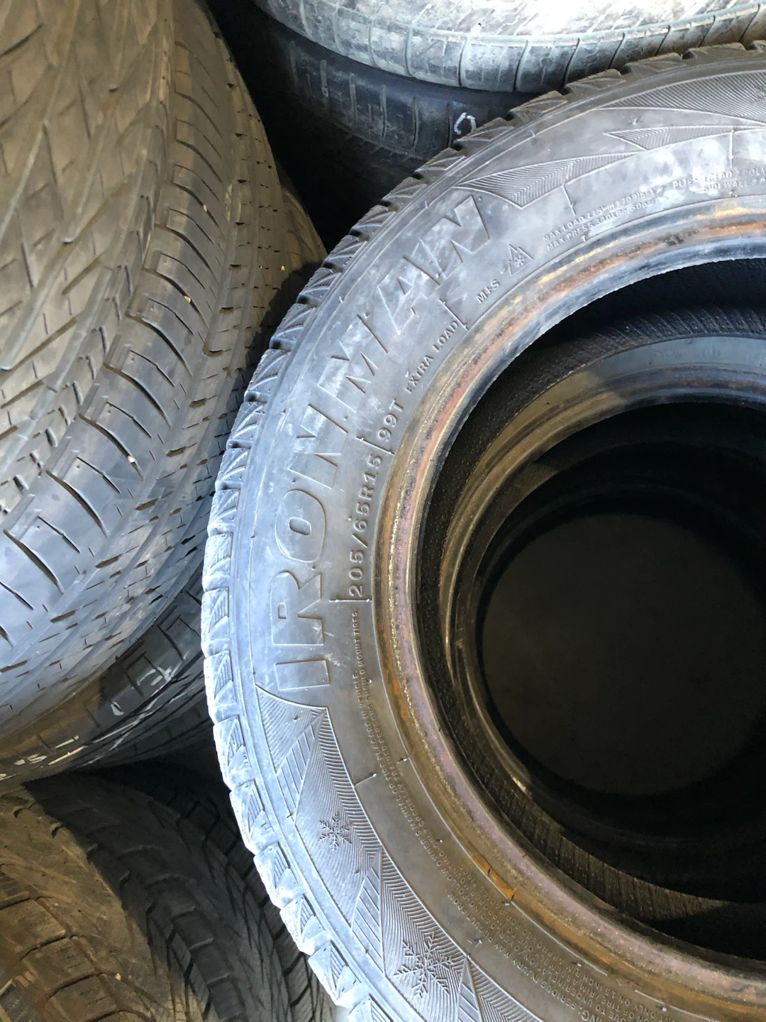205/65R15 Ironman Polar Trax Winter - photo 3