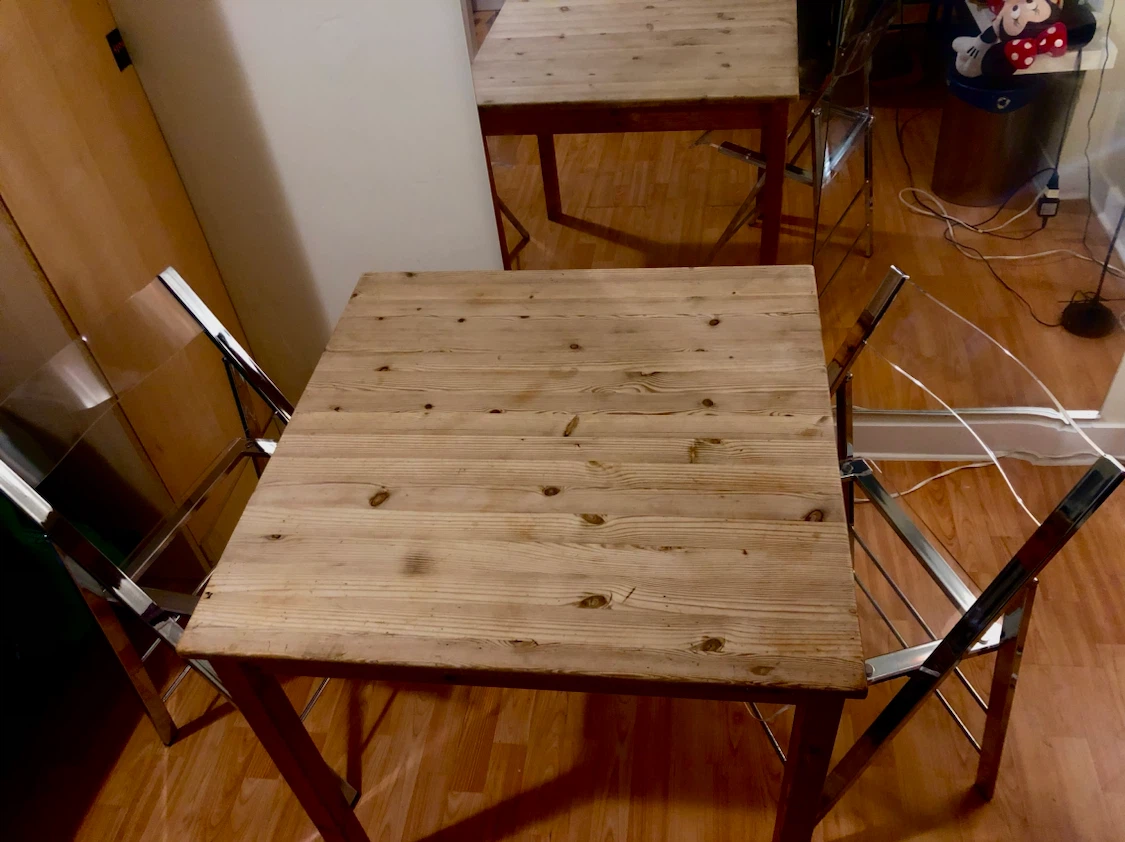 IKEA  Table With Two Clear Acrylic Folding Chairs - photo 2