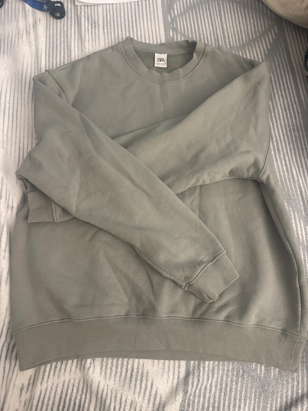 Zara sage green crewneck sweater