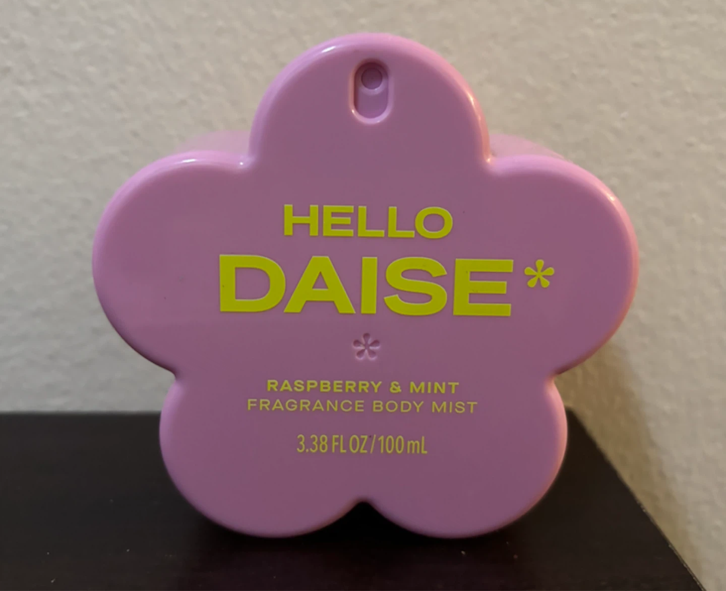 NEW-Hello Daise Raspberry & Mint Body Mist