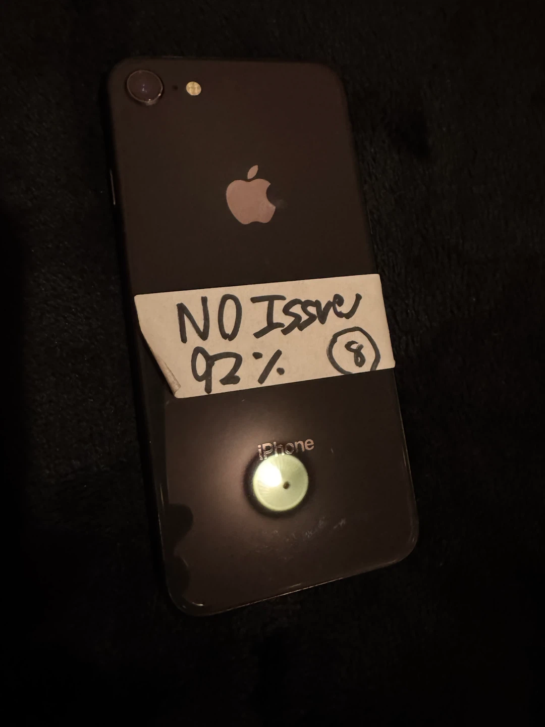 Apple iPhone 8 - photo 2