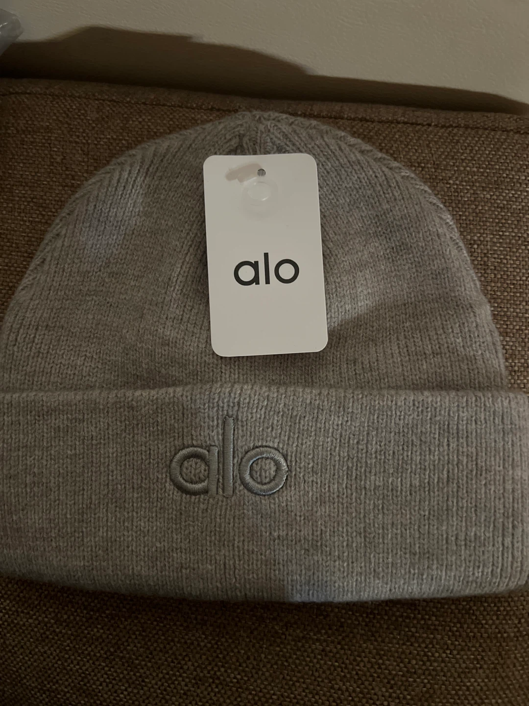 Alo Yoga Beanie Gray