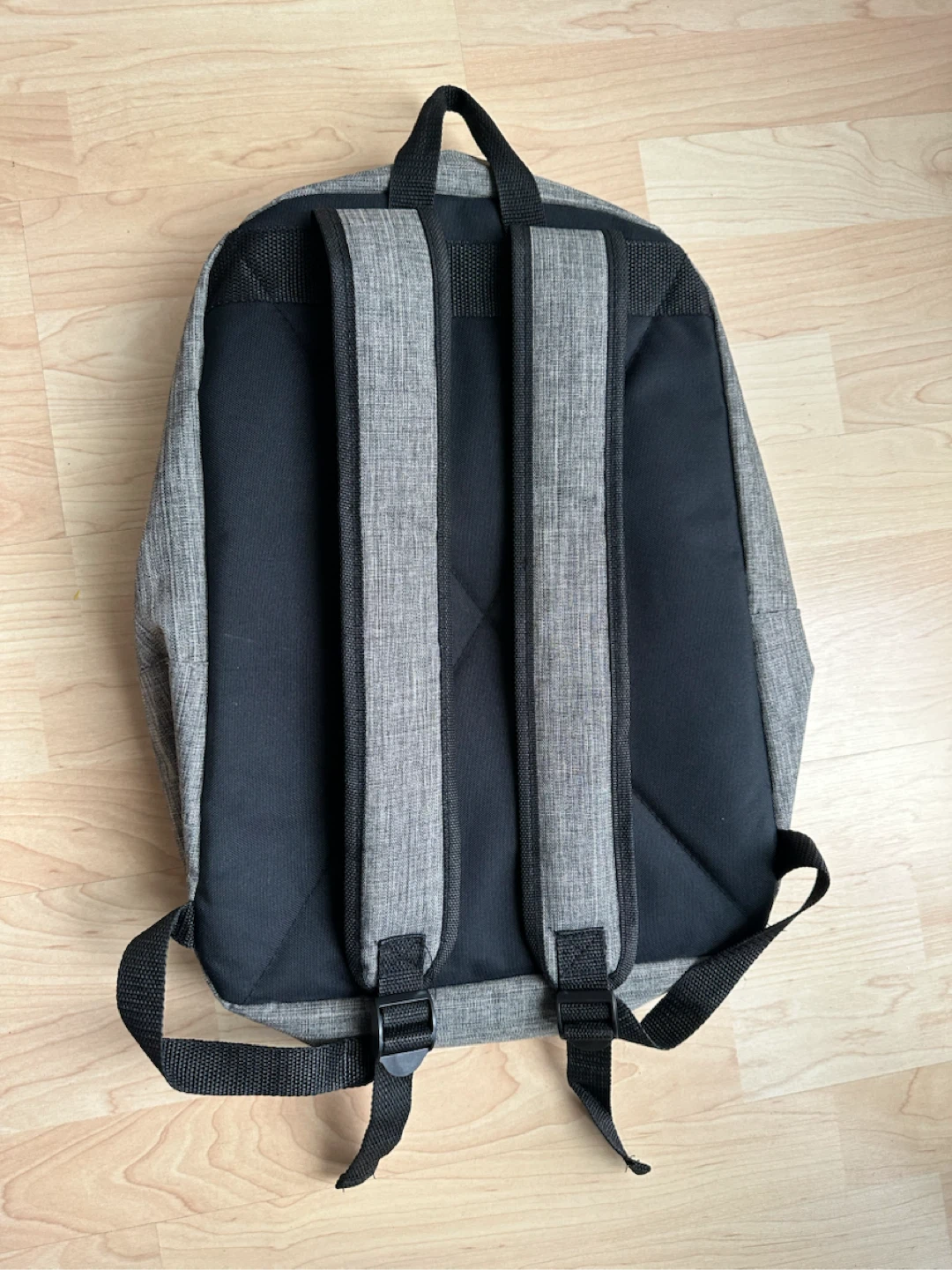 Grey and black backpack TD - photo 2