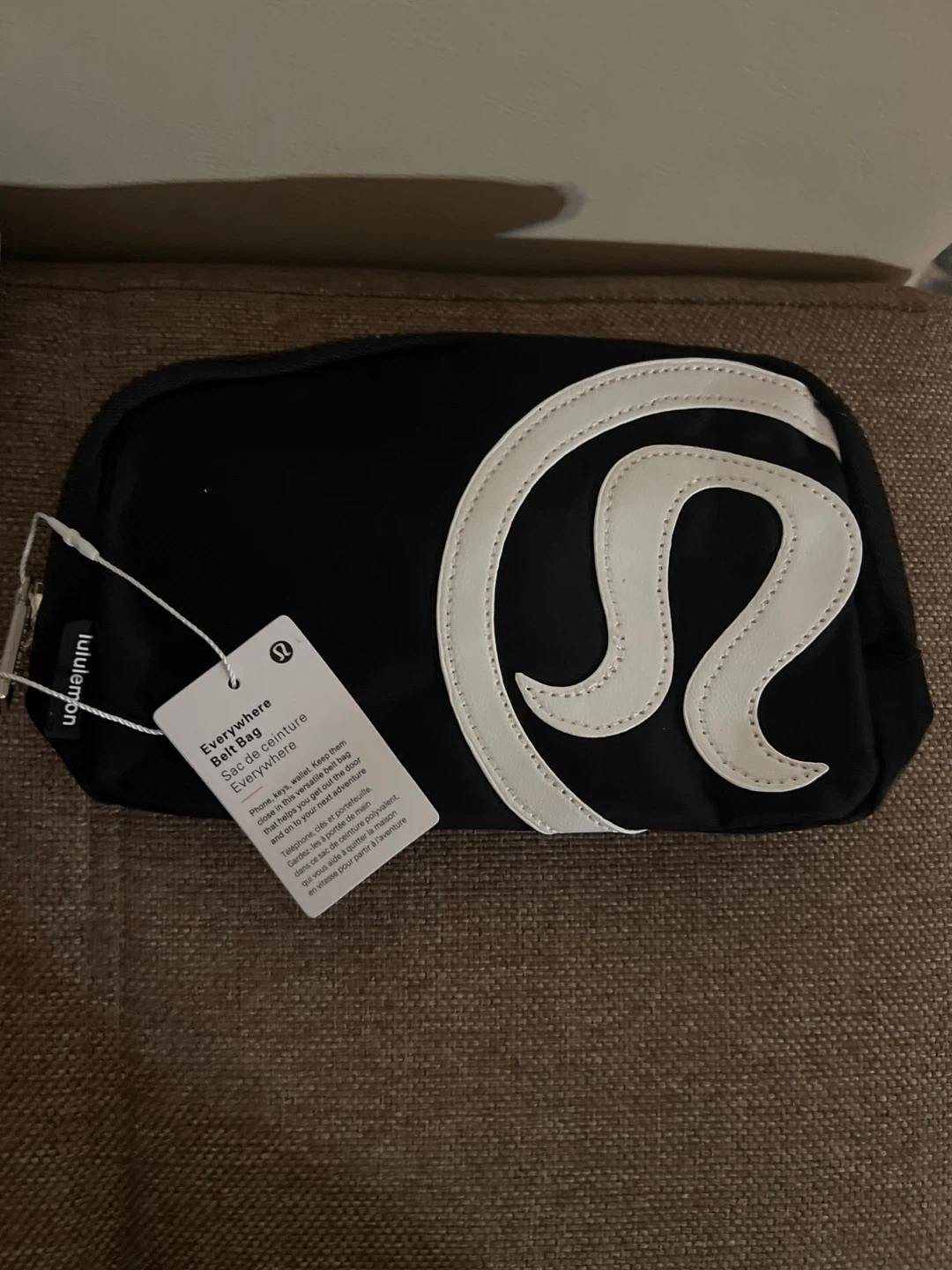 Lululemon Everywhere Belt Bag Black and White