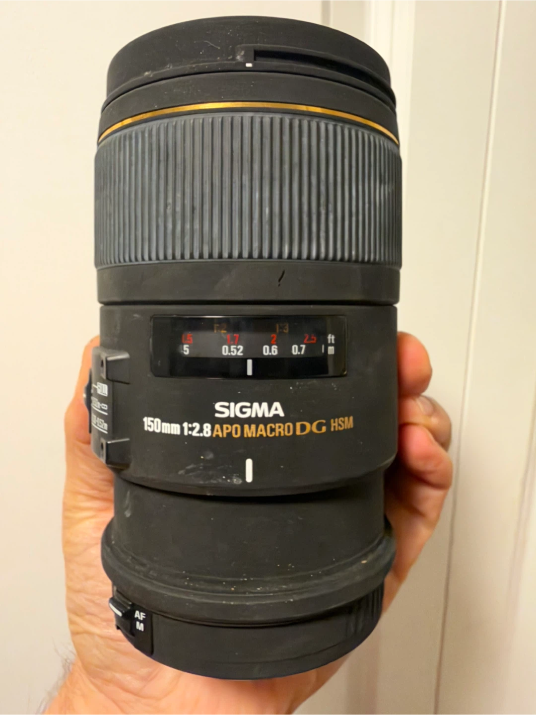 Sigma 150mm f/2.8 APO Macro DG HSM Lens - photo 5