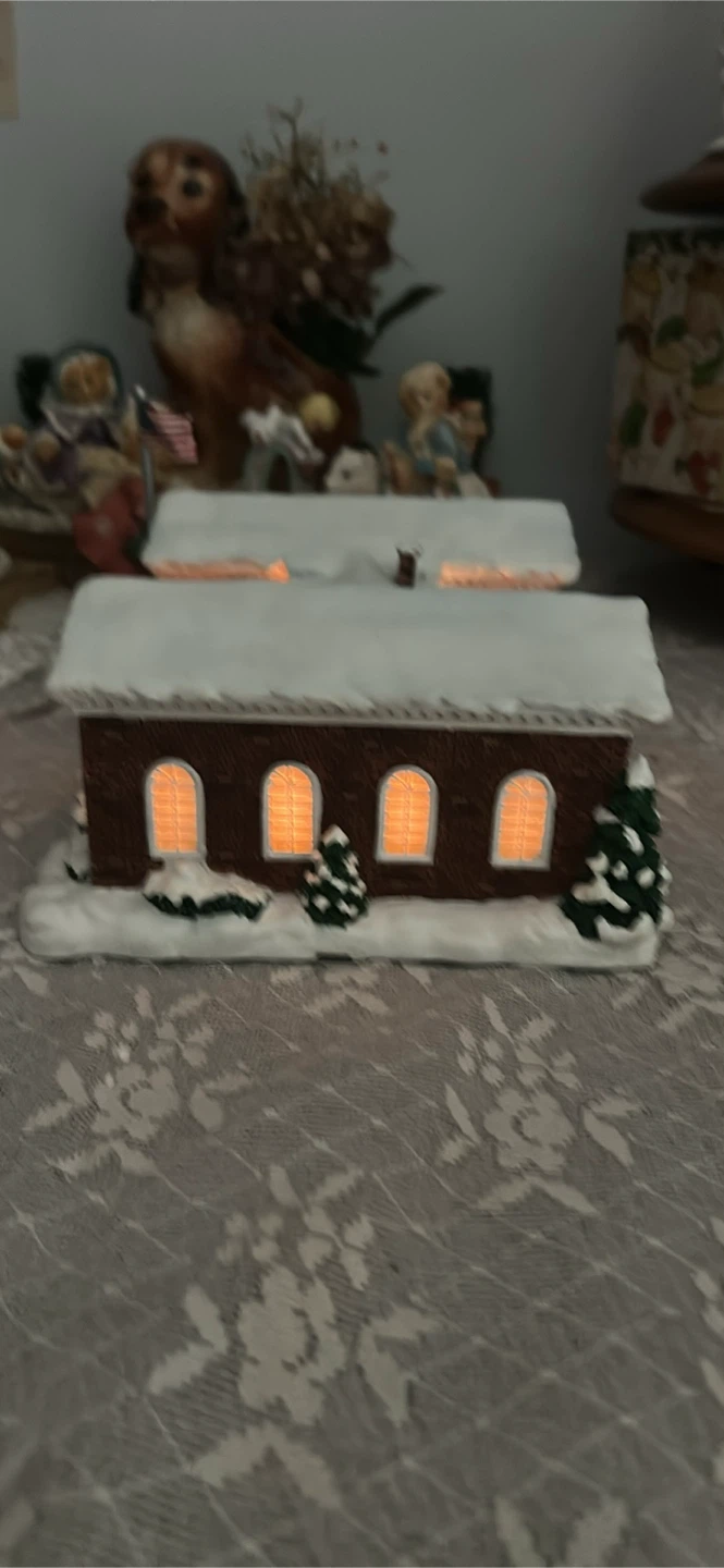 Lighted Christmas Village Building - photo 4