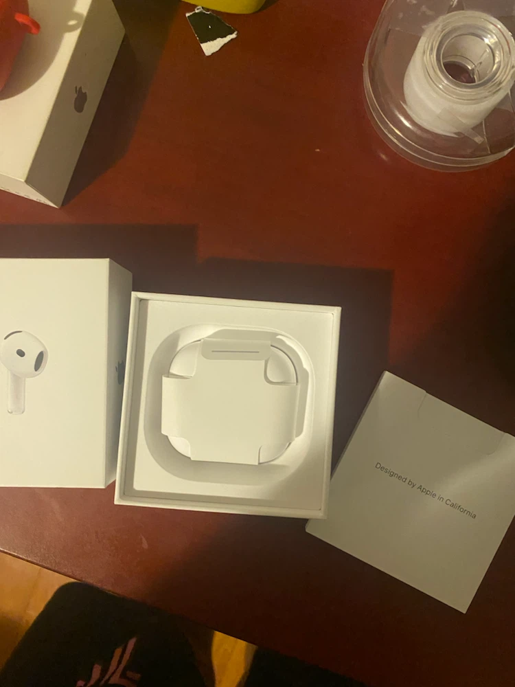 Airpods 5 - photo 3