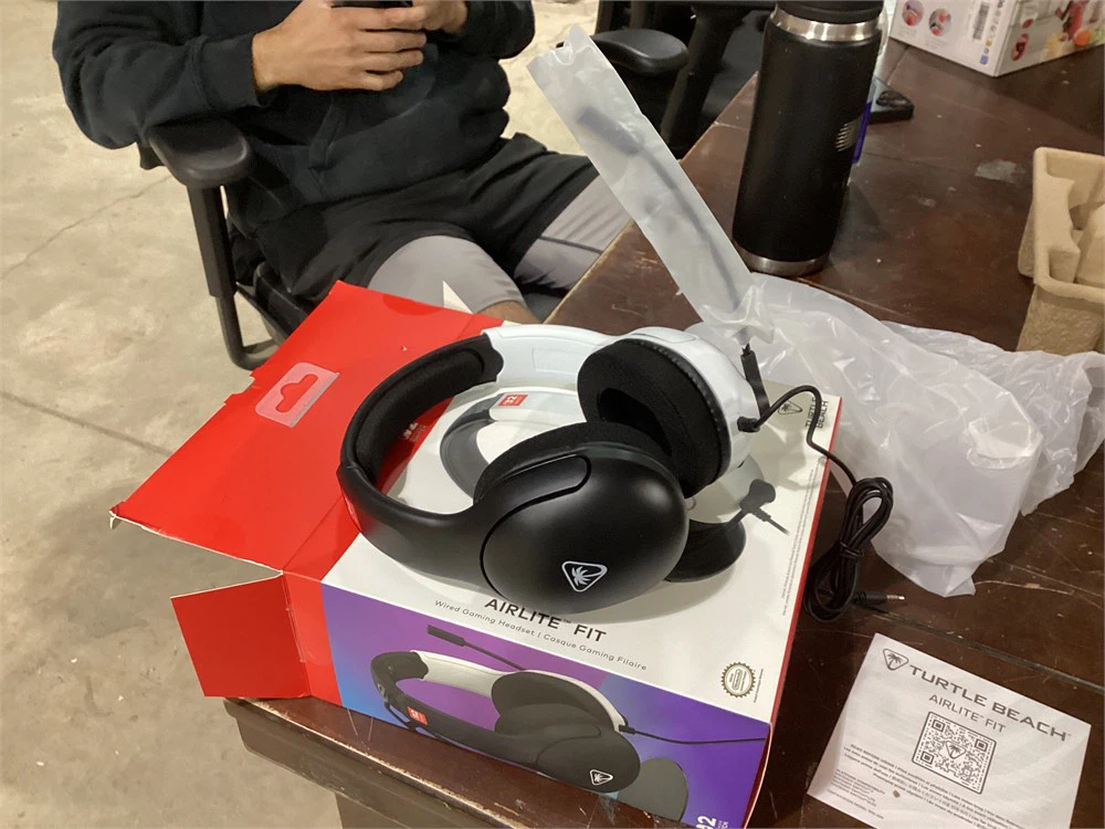 TURTLEBEACH Airlite Wired Gaming Headset Nintendo Switch New - photo 4