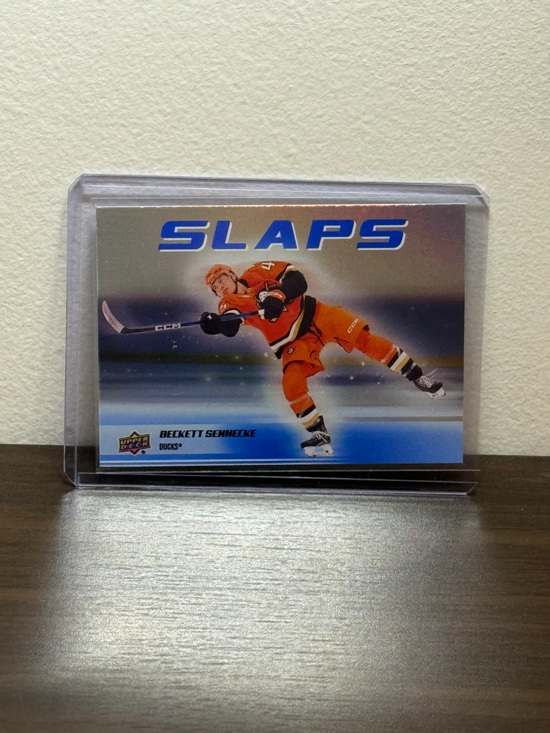 Beckett Sennecke Ducks SLAPS Upper Deck Trading Card