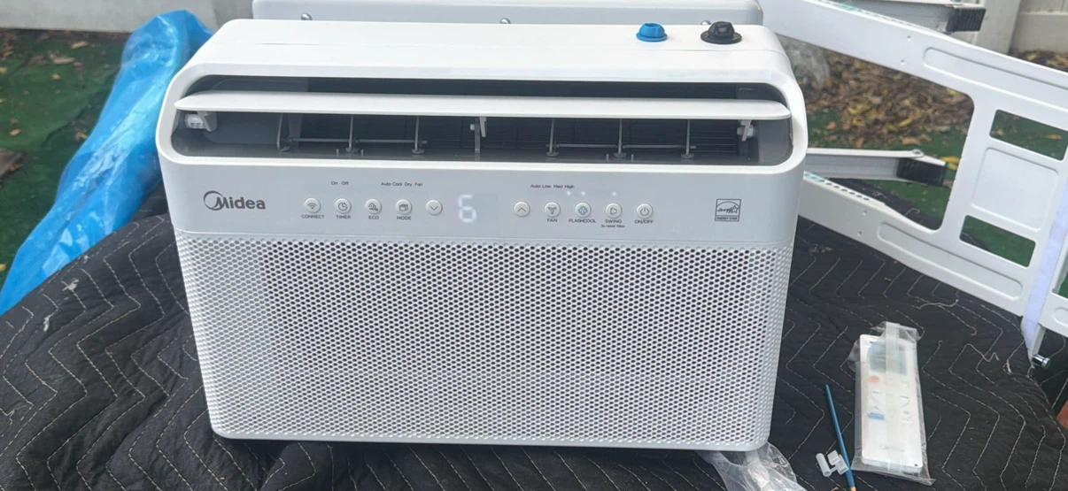 8000 Btu. Midea U-Shaped Window Air Conditioner