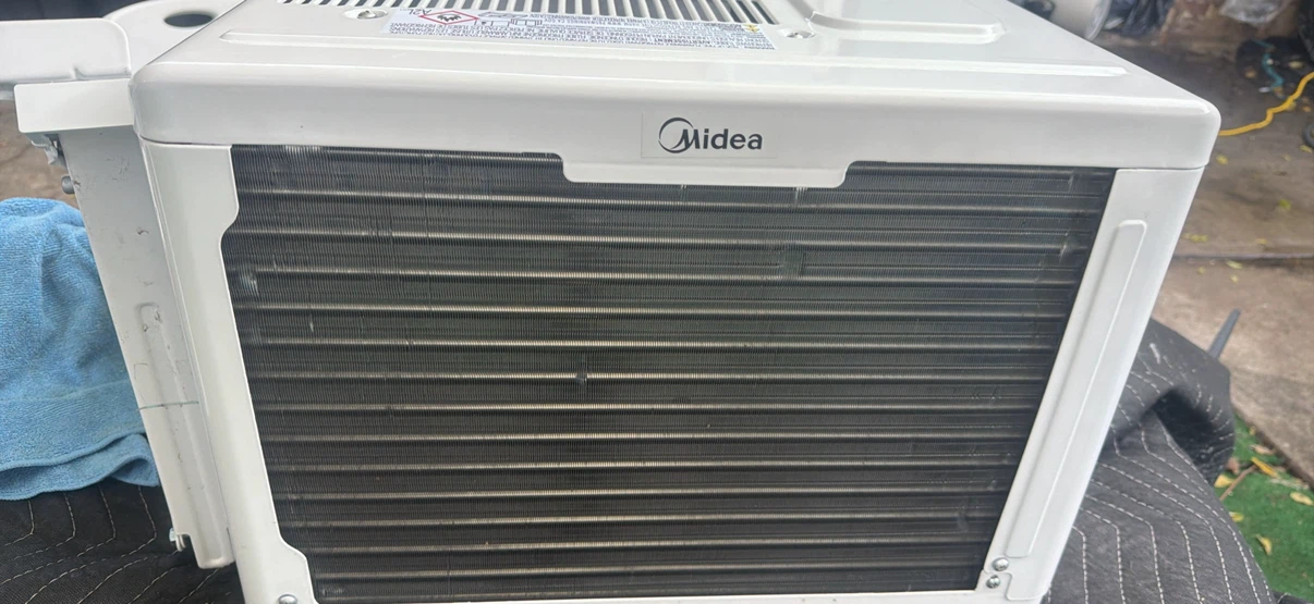 8000 Btu. Midea U-Shaped Window Air Conditioner - photo 3