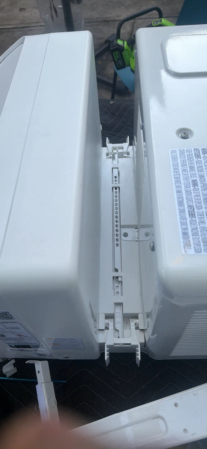 8000 Btu. Midea U-Shaped Window Air Conditioner - photo 5