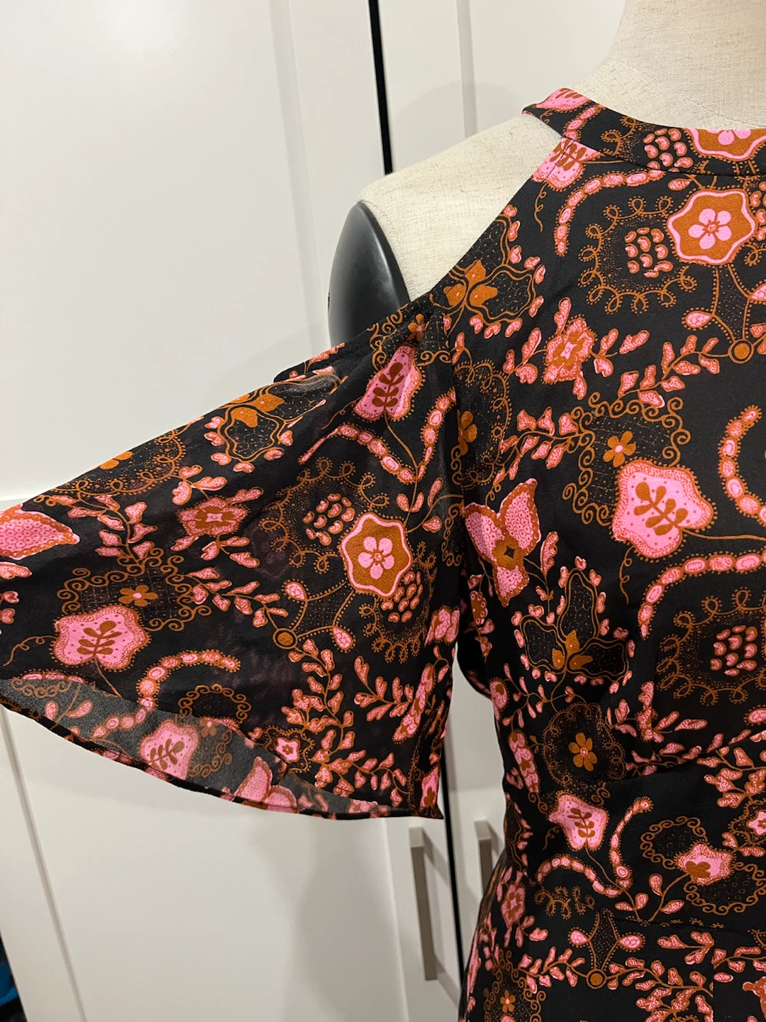 A.L.C.  Floral Cold-Shoulder Dress - photo 2
