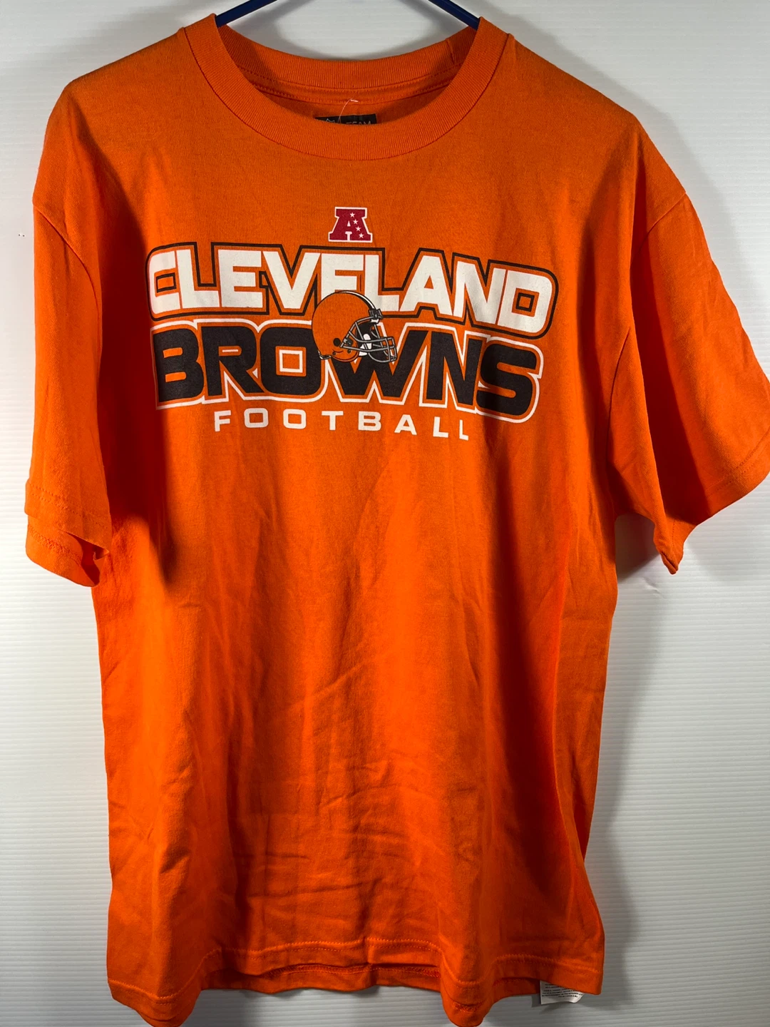 NWT Cleveland Browns Official NFL T-Shirt (Size Large) 🏈