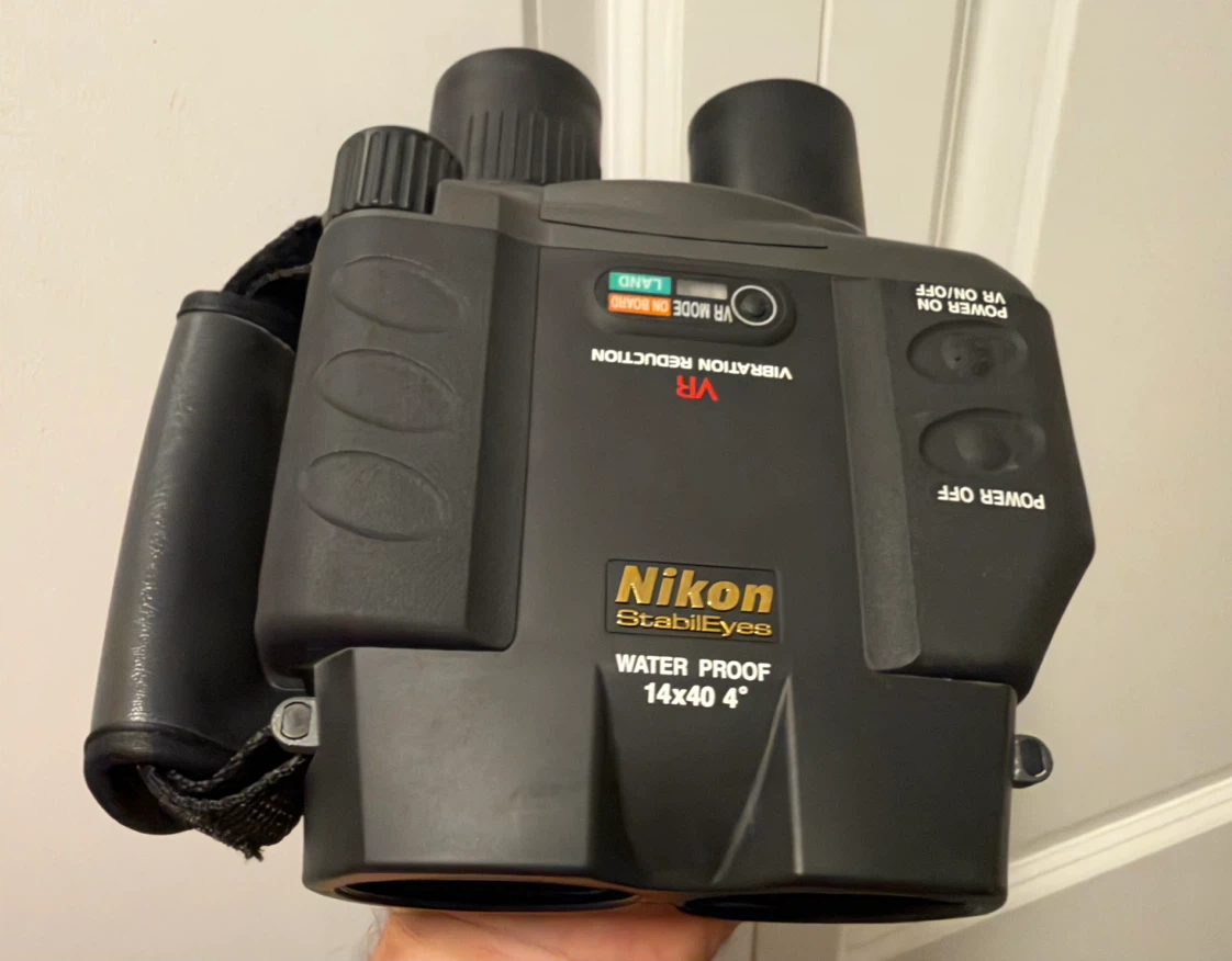 Nikon StabilEyes 14x40 VR Waterproof Binoculars - photo 5