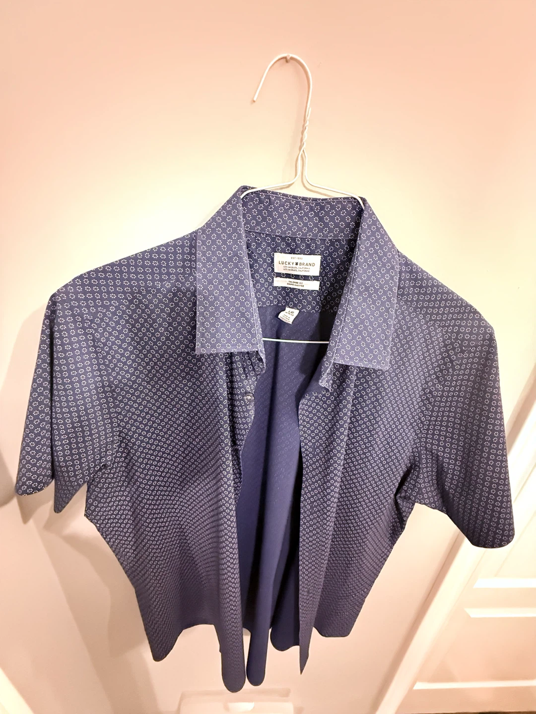 Lucky Brand Men's Short-Sleeve Shirt - Large (Tailored Fit)