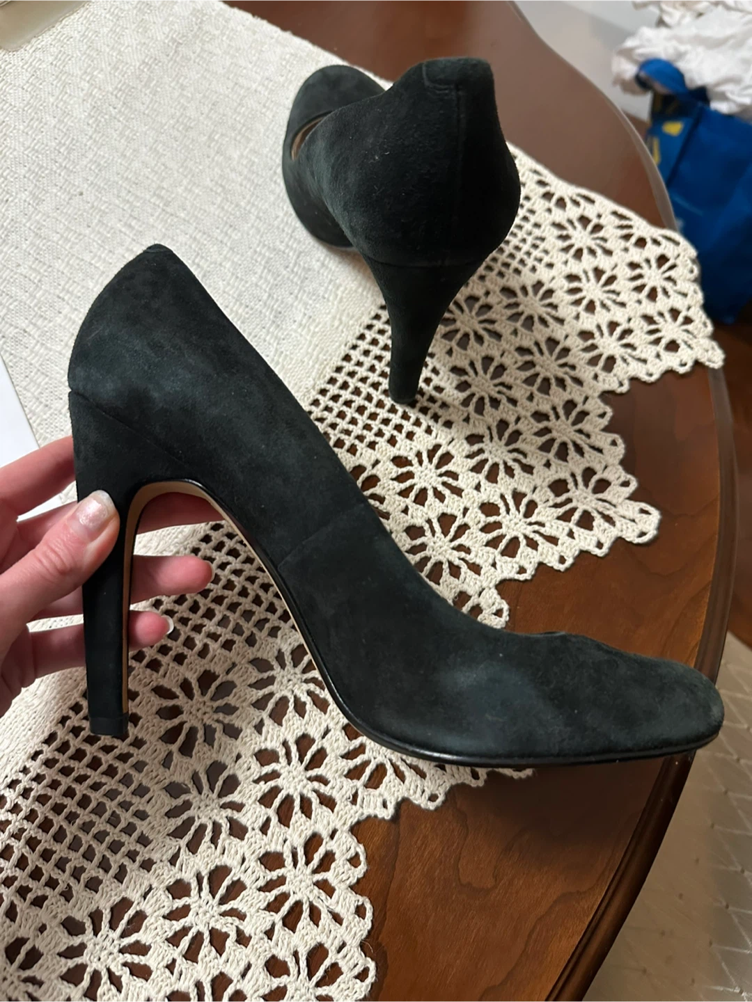 KORS Michael Kors Black Suede Pumps