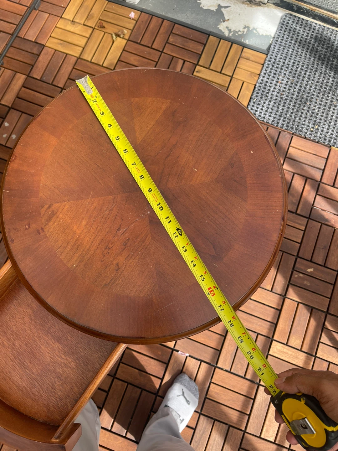 Round Wooden Side Table - photo 3