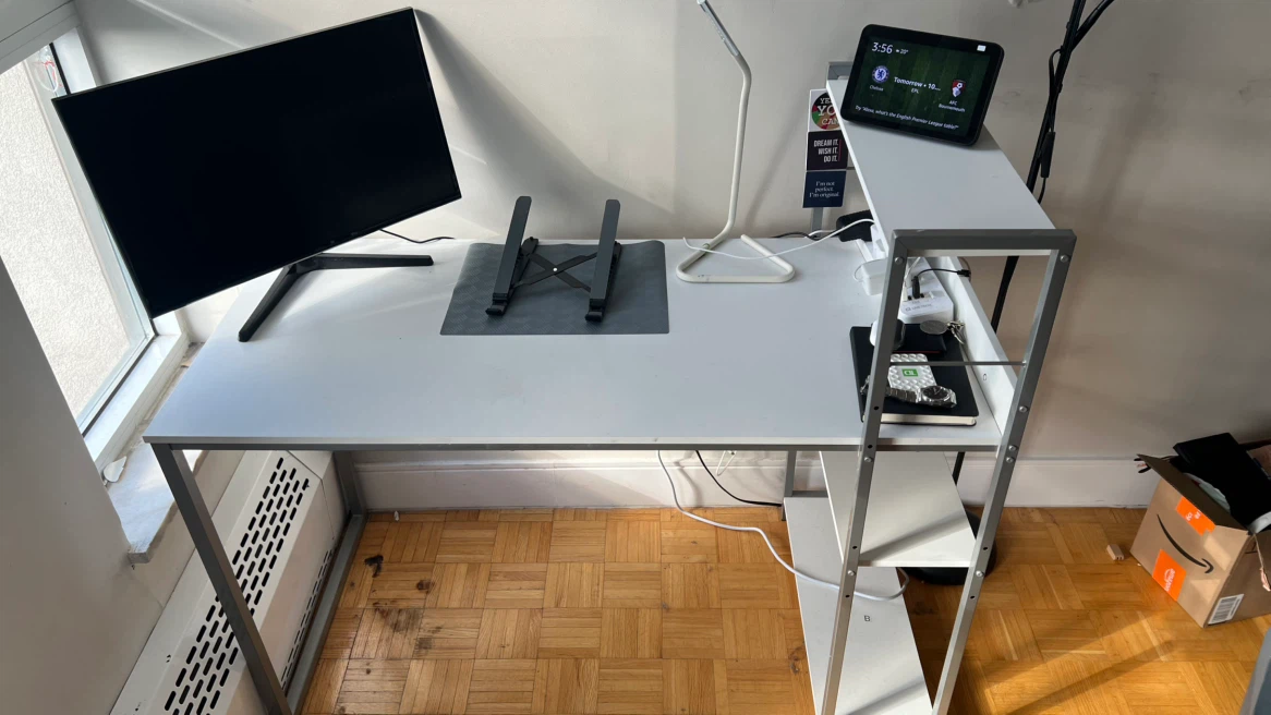 IKEA Office Chair and Desk - photo 5