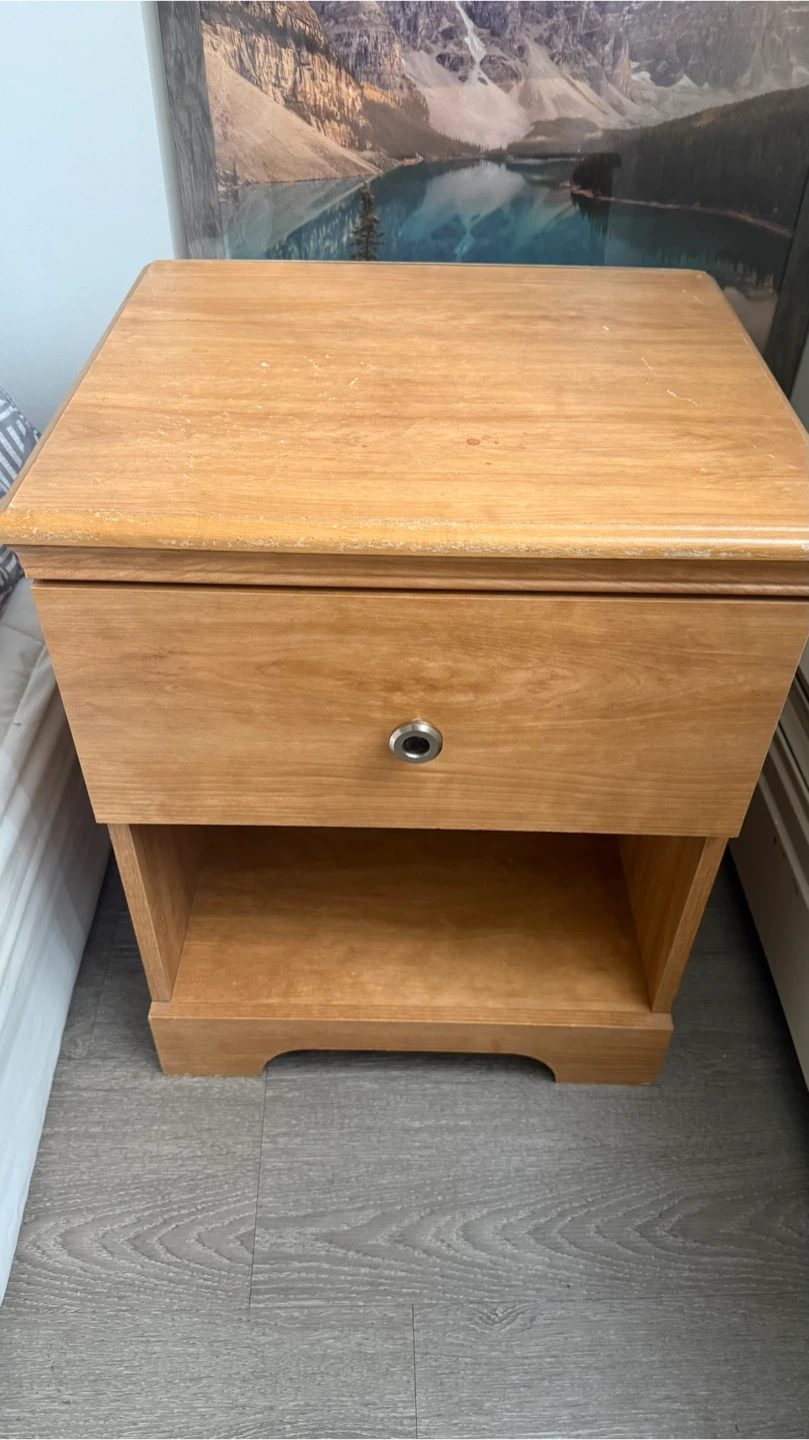 Light Wood Finish Nightstand