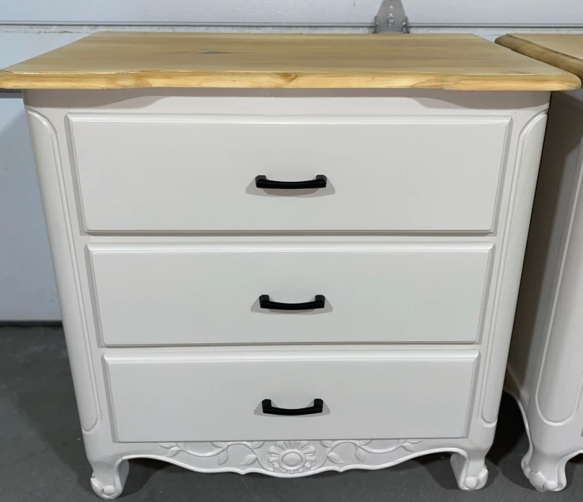 King Nightstands Cashmere & Natural Wood Tops - photo 4