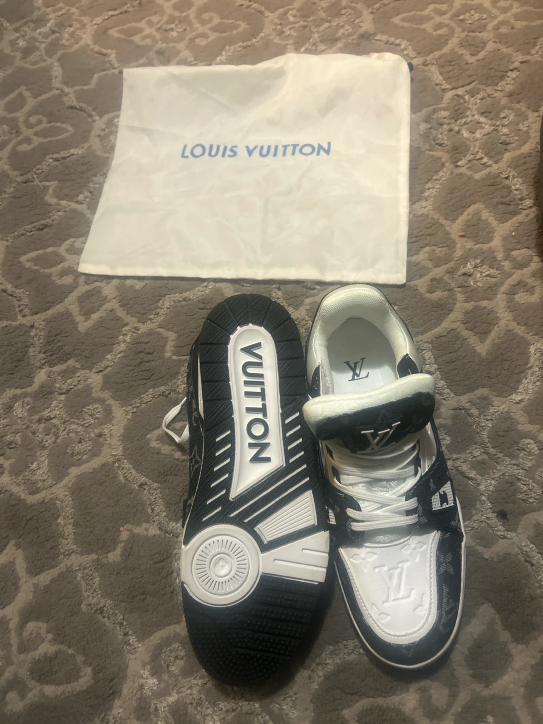 Rep Louis Vuitton LV Trainer Sneakers - photo 4