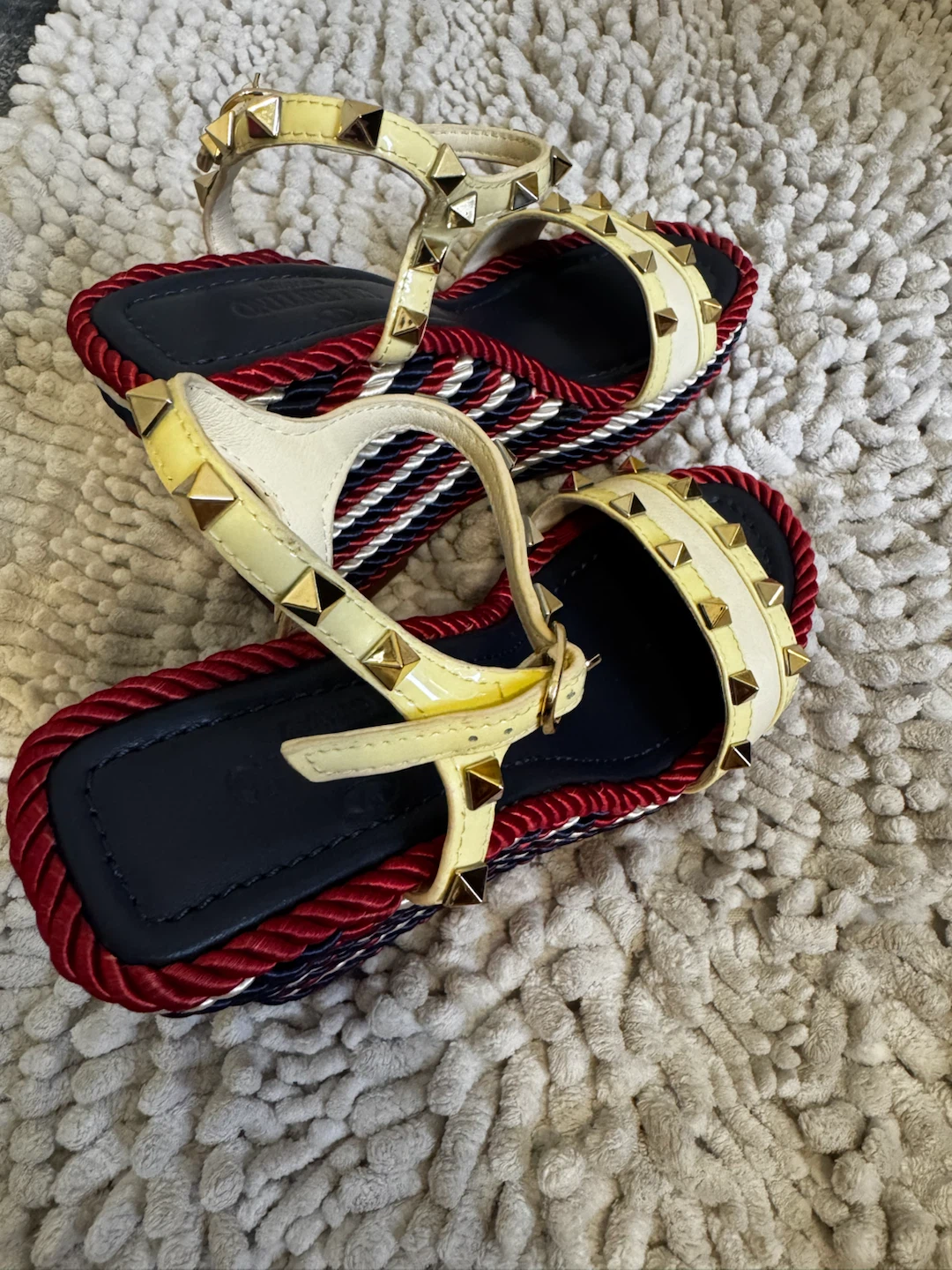 Valentino Garavani Rockstud Wedge Sandals - photo 2