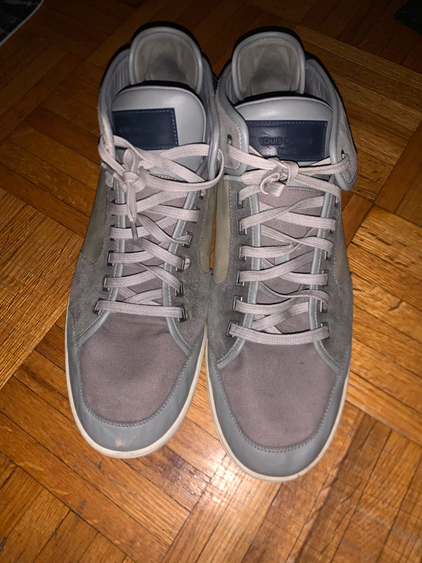 Louis Vuitton Grey Sneakers Size 11