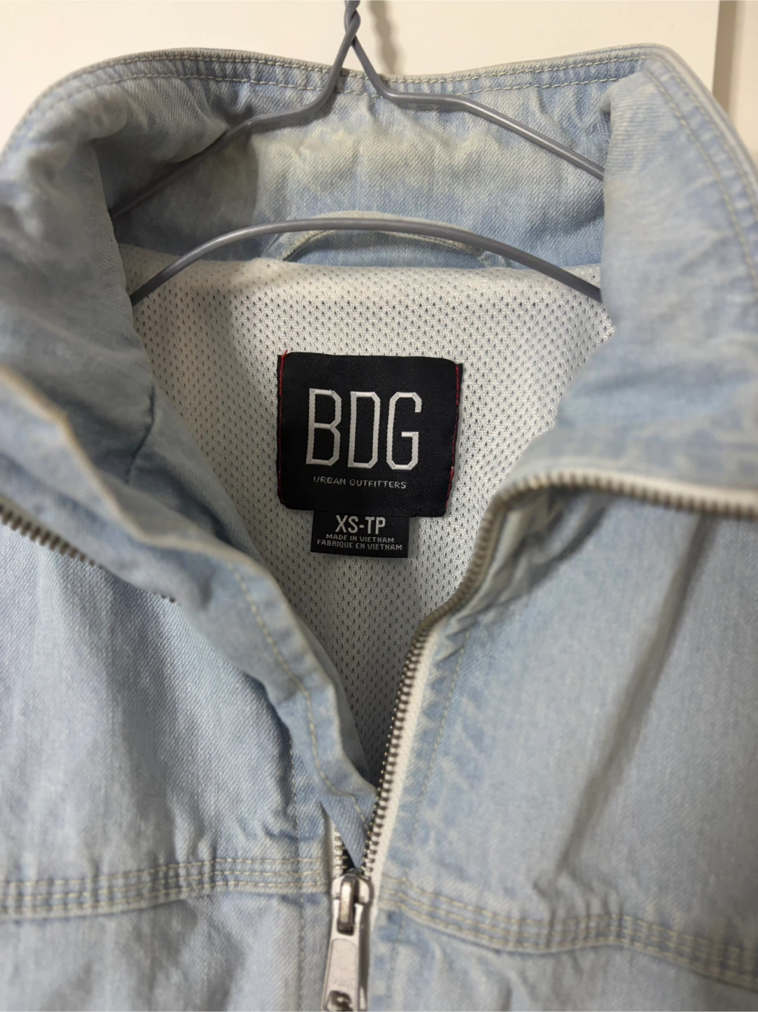 BDG Urban Outfitters Light Wash Denim Jacket - photo 3
